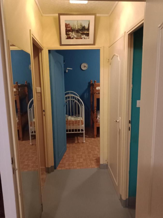 Maison Complete 蒙吕松 外观 照片